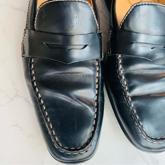 Tod’s Womens Black Leather Rubber Sole Loafers | Size 9.5 - Picture 3 of 11